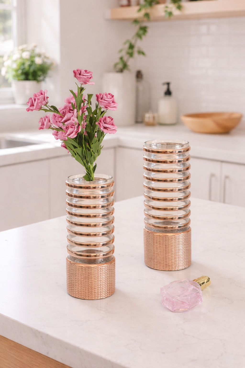 Vaso Decorativo de Vidro com Anéis Rosé – 43 x 17 cm