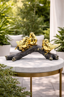 Escultura Decorativa Trio de Pássaros Preto com Dourado – 23 x 11 cm