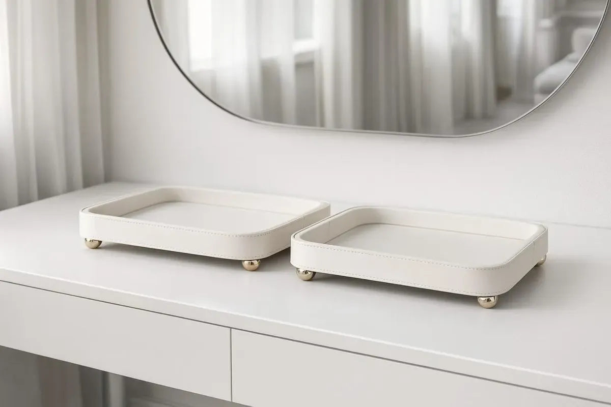 Kit 2 Bandejas Decorativas em Couro Sintético Creme Luxo Organizador Multiuso