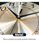 Relógio de Parede Imperial Dourado 70cm em Metal – Design Europeu Luxo