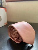 Gravata Masculina de Microseda Rosa Lisa Luxo – Fatto a Mano 146 cm Brilhosa para Padrinho e Eventos