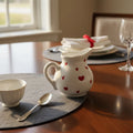 Leiteira Coração em Porcelana Love 18x13x13 cm