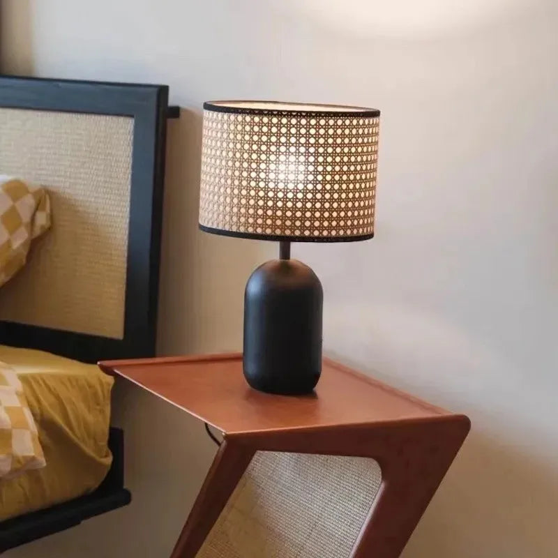 Abajur Luminária Preto Rattan Bambu Luxuoso 43x25 Preto/Bege