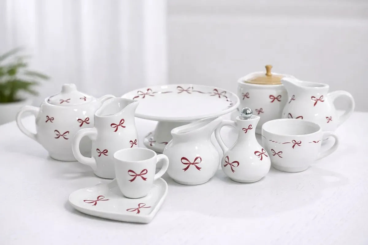Dispenser de Azeite Porcelana Branco com Laço Vermelho Love 10x15 cm