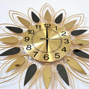Relógio de Parede Dourado com Folhas Espelhadas em Metal – Design Europeu 60x60 (Silencioso)