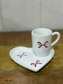 Xícara com Pires Porcelana Branca com Laço Vermelho Love 9x11x7 / 16 cm