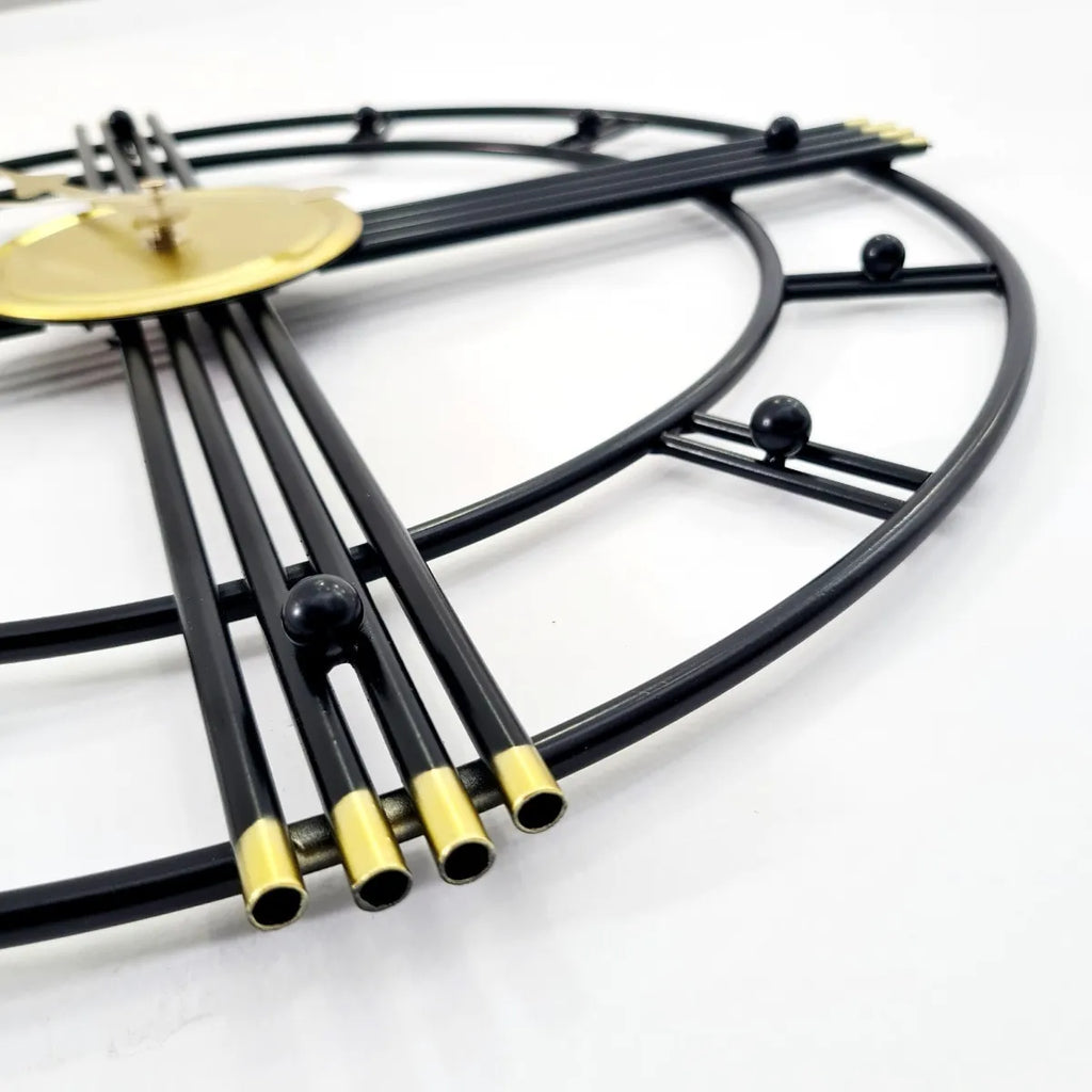 Relógio de Parede Preto com Dourado – Design Europeu Vazado 3D | 50 cm