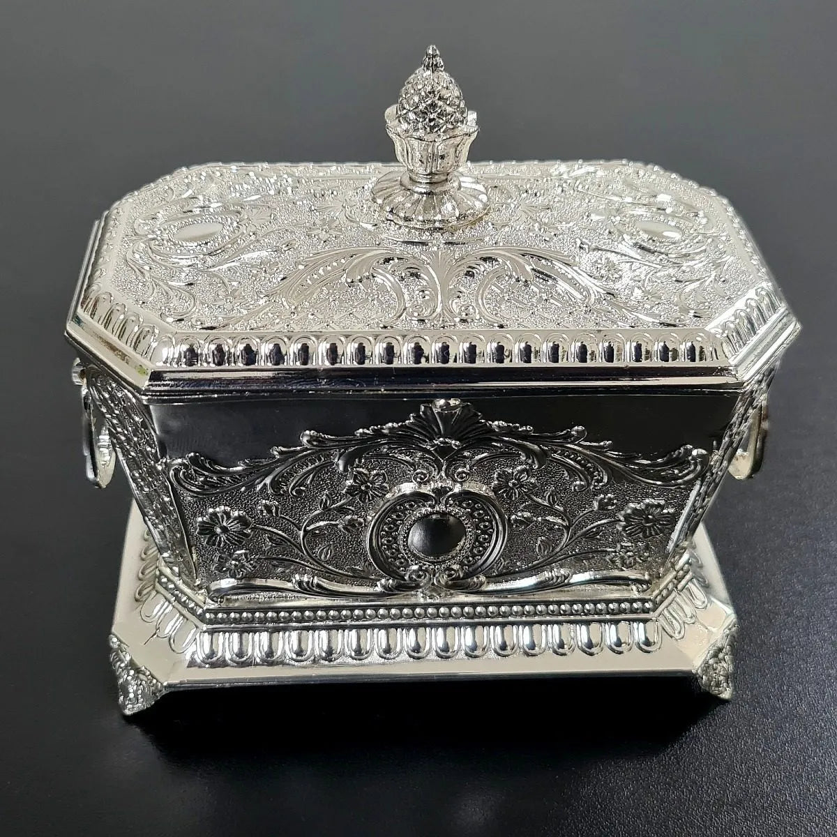 Açucareiro Acabamento Fino em Metal 14x9 Prateado