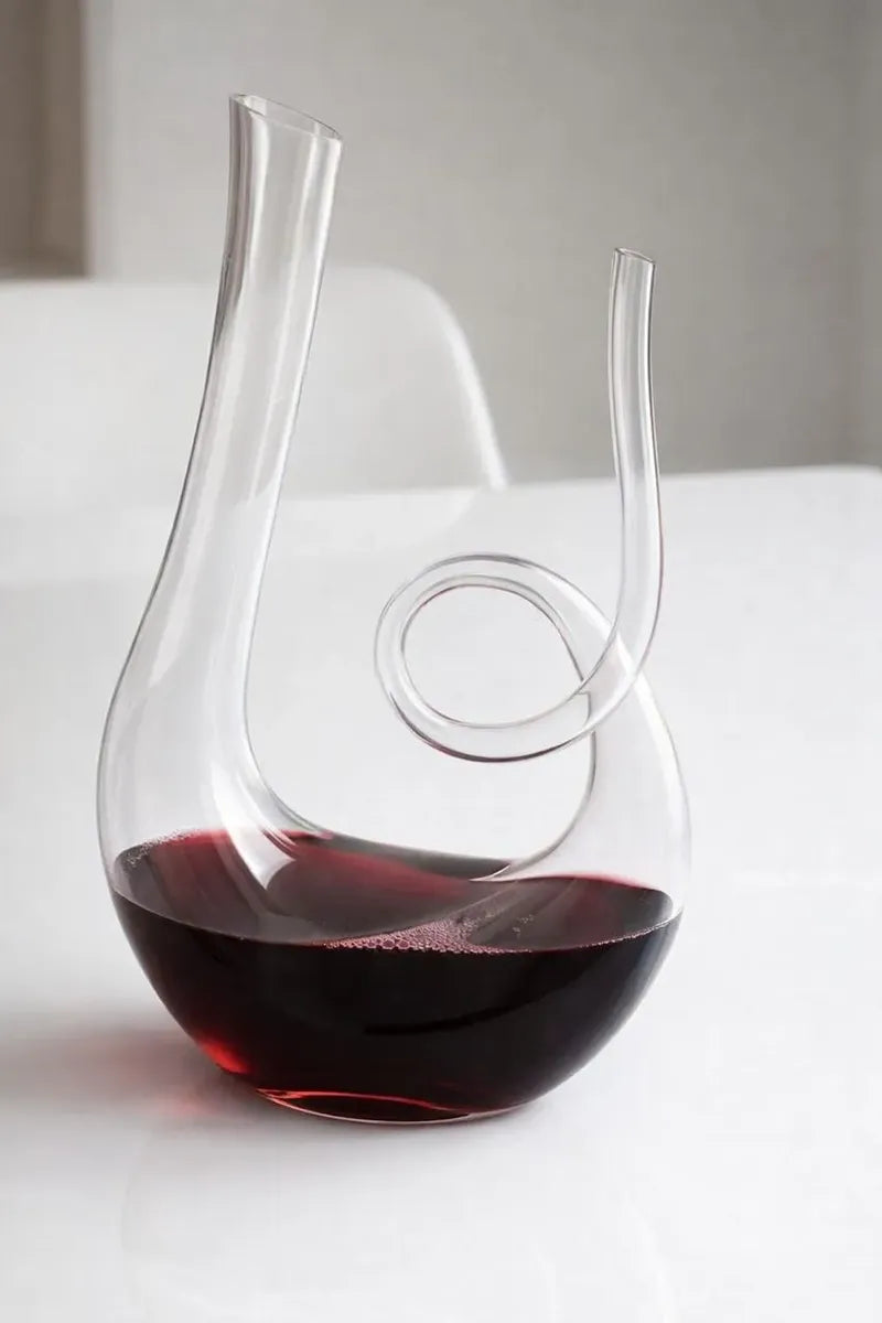 Decanter de Vinho em Cristal Espiral Premium 1,5L – Aerador com Alça para Servir