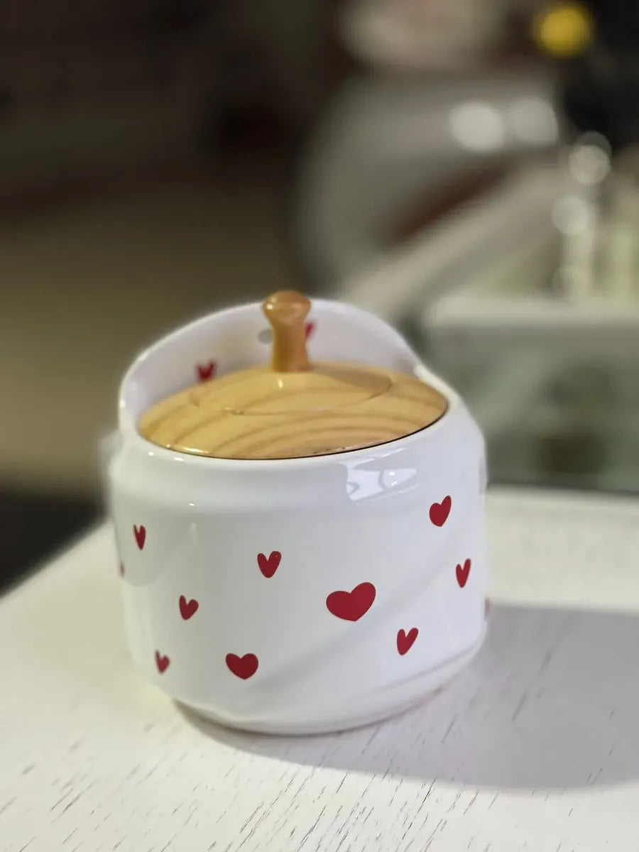 Saleiro Porcelana Branco com Corações Vermelhos Love 15x11x15 cm
