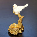 Escultura Decorativa Pássaro Branco com Estrutura Dourada 15x10 cm