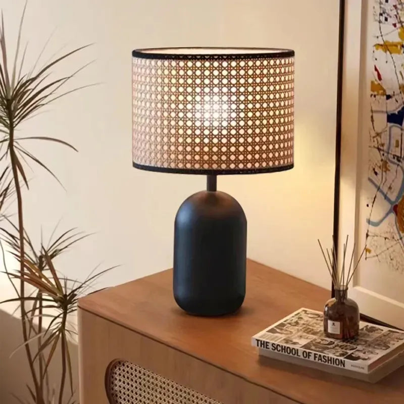 Abajur Luminária Preto Rattan Bambu Luxuoso 43x25 Preto/Bege