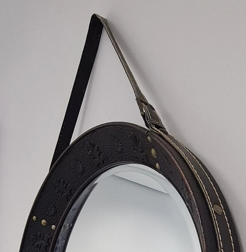 Espelho Decorativo Redondo Estilo Adnet com Alça em Couro Legítimo Preto – 57 cm