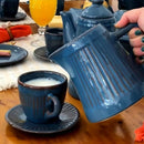 Leiteira de Cerâmica Frisada 1L Azul Acqua Marine – Elegância e Sofisticação na Sua Mesa
