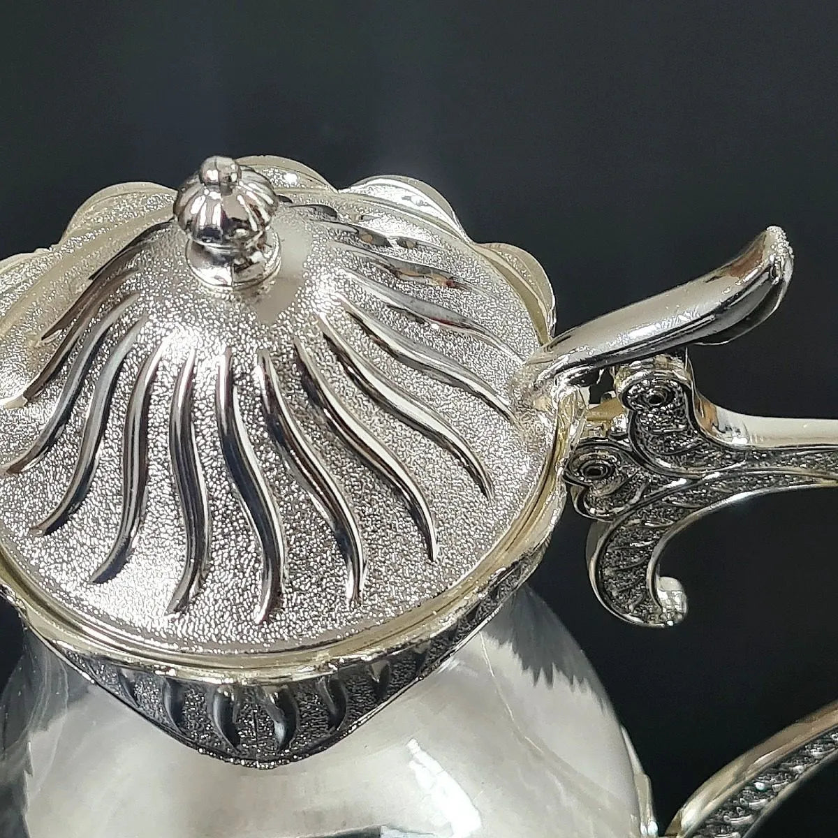 Chaleira de Vidro e Metal Super Luxo – 25 x 16 cm (Cinza)