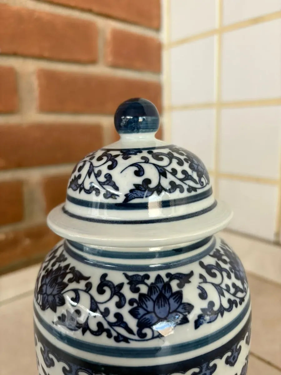 Vaso Decorativo De Porcelana Azul E Branco Luxo 20x14
