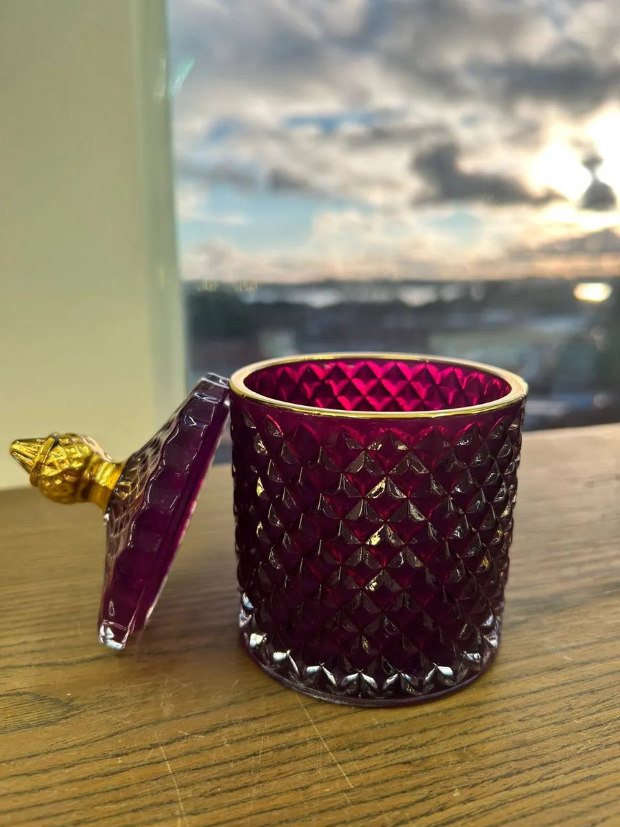 Porta Algodão / Porta Joias em Vidro Roxo com Tampa Borda Dourada 14x8cm