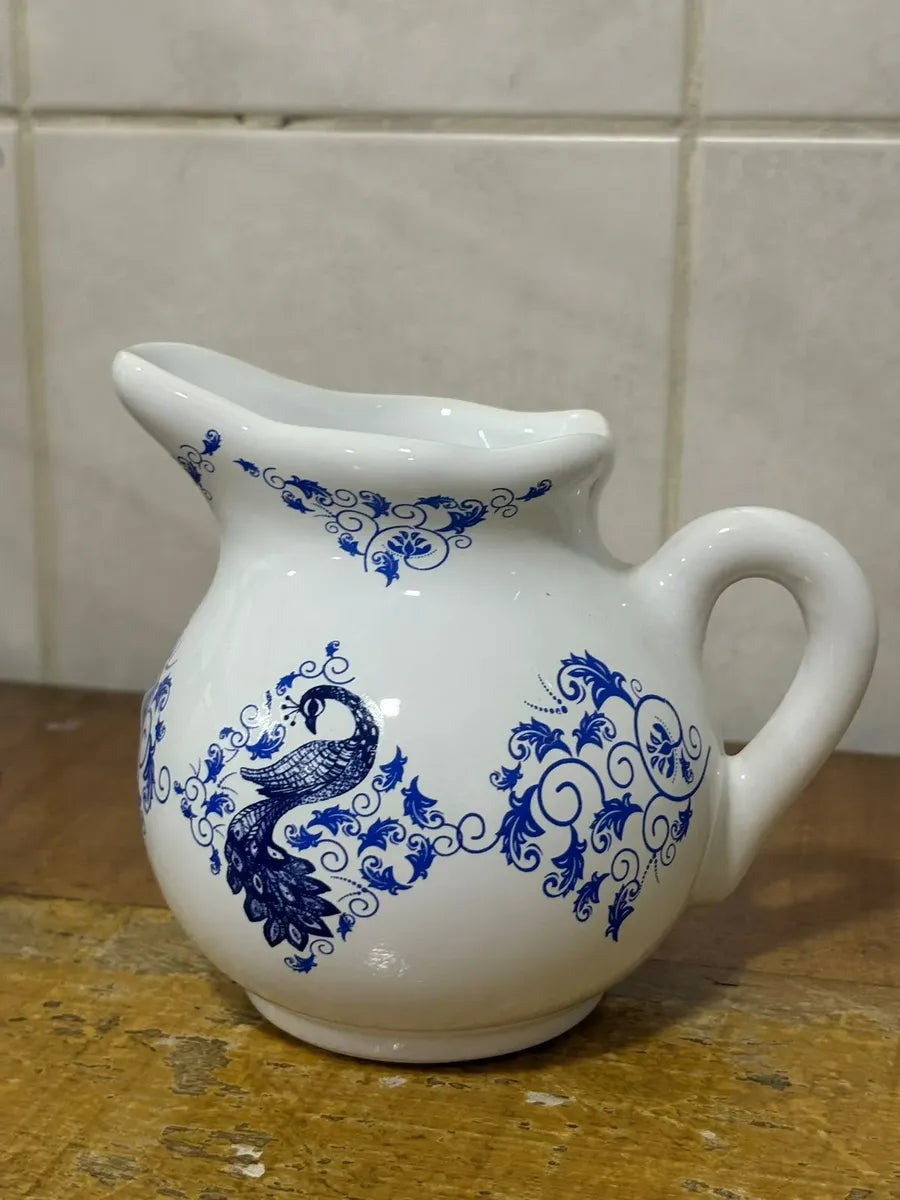 Leiteira Porcelana Azul Cavalo Marinho Elegante 18cm