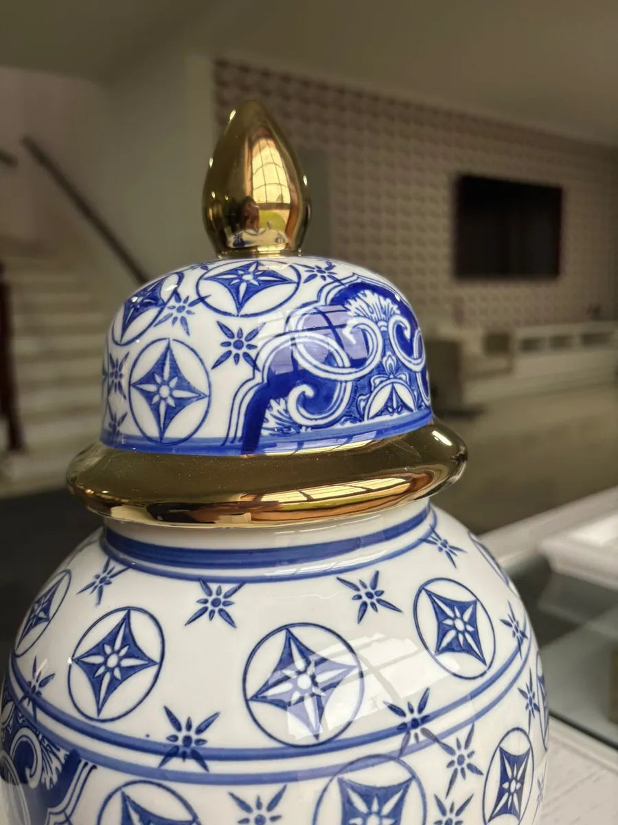 Vaso Decorativo em Porcelana Azul e Branco 40x19cm – Estilo Moderno Luxo