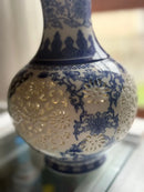 Vaso Decorativo Azul e Branco em Porcelana 28x16cm – Estilo Clássico Oriental