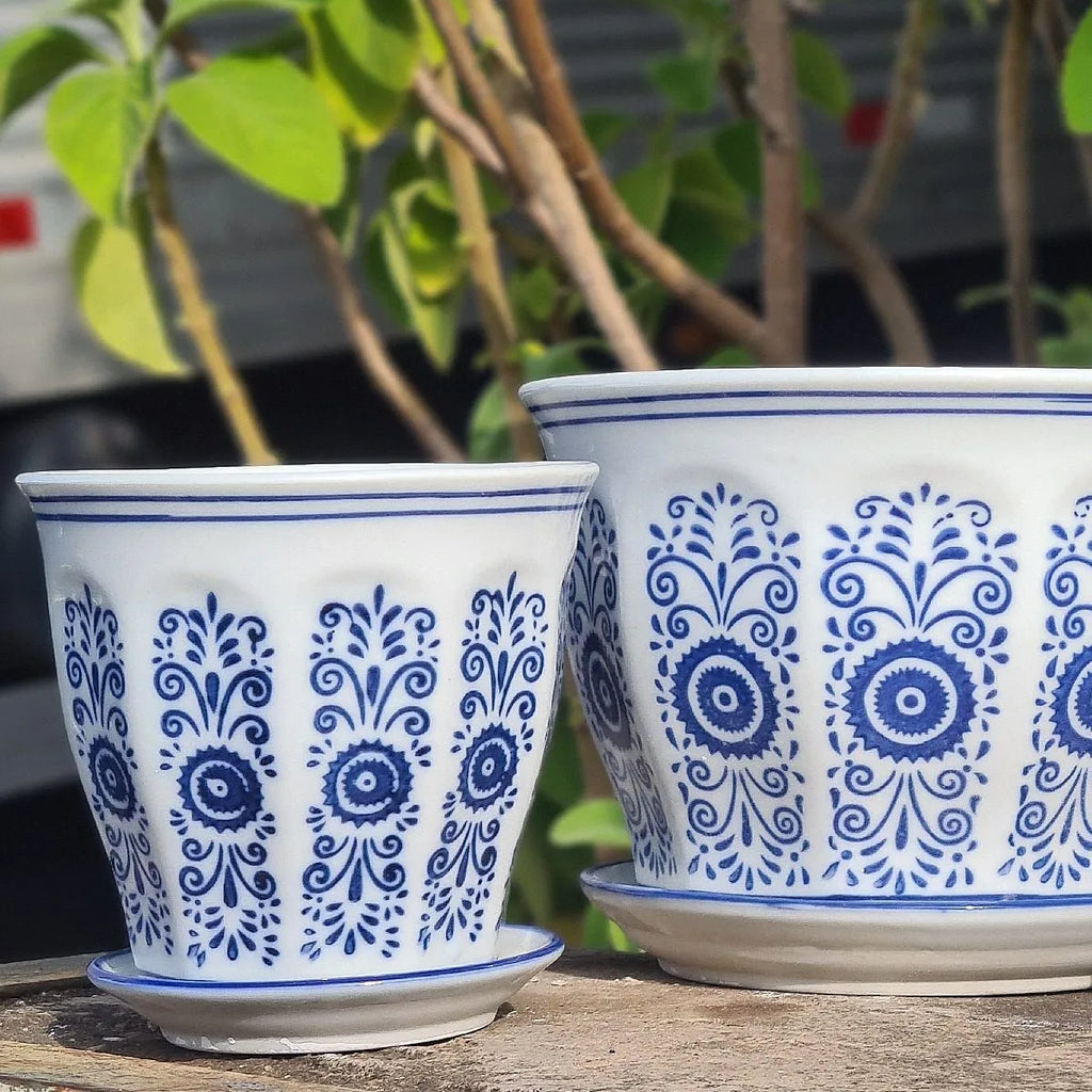 Kit 3 Vasos Cerâmica Conjunto C/ Pires Azul E Branco