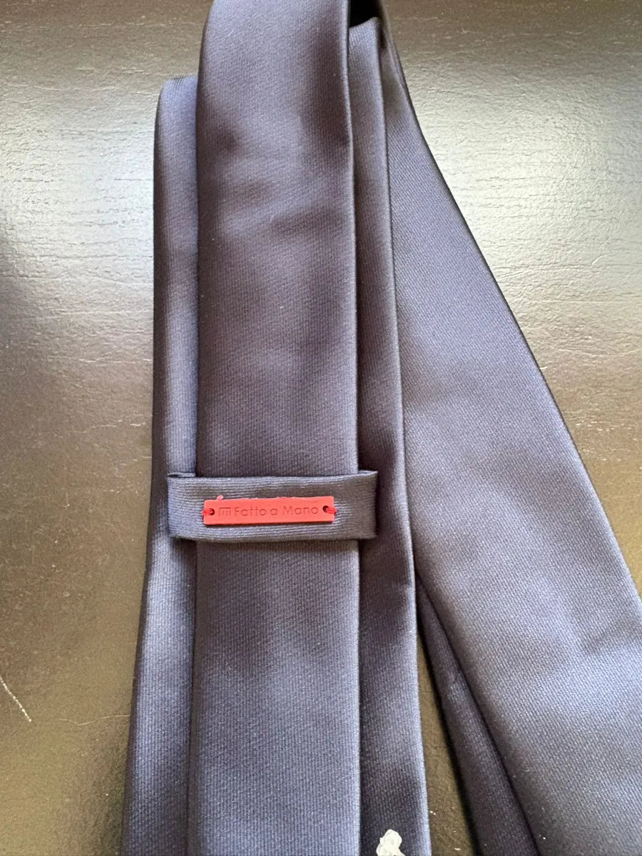 Gravata Masculina de Microseda Azul Lisa Luxo – Fatto a Mano 146 cm Brilhosa para Padrinho e Eventos