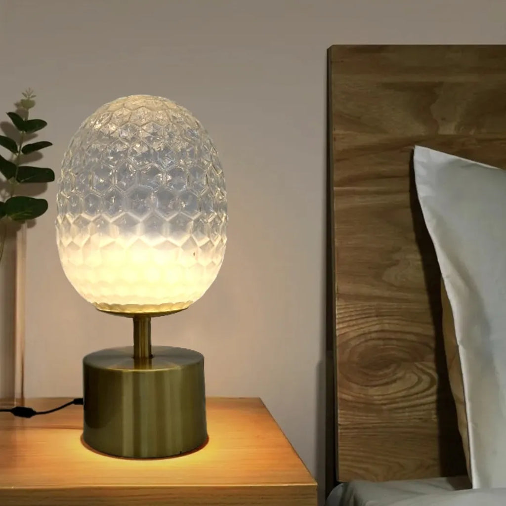 Abajur Luminária Quarto Sala Vidro e Metal 35x18 Dourado/Incolor – Design Elegante