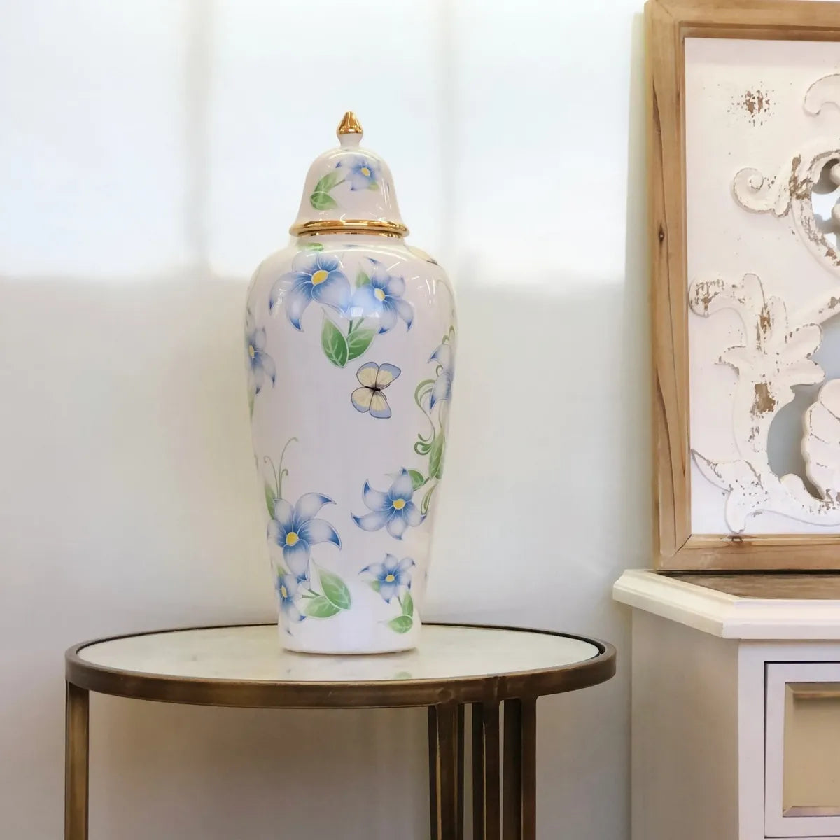 Vaso Decorativo de Porcelana Azul e Branco com Detalhes Verde e Amarelo – 45x17