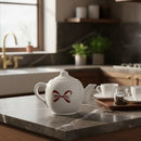 Bule de Porcelana Branco com Laço Vermelho Love 500ml 21x13x14 cm
