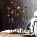 Porta-Vela Castiçal Escultura Romântica em Metal Preto/Dourado
