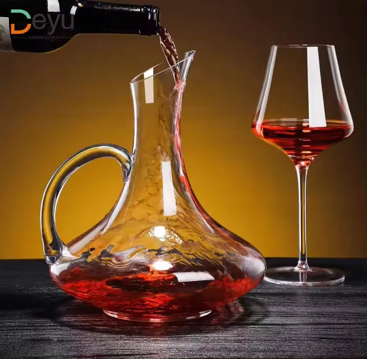 Decanter para Vinho 1,5L em Vidro Lapidado com Alça e Aerador
