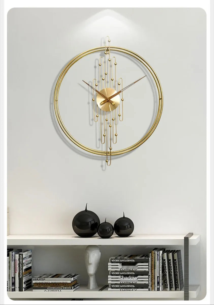 Relógio de Parede 3D Dourado em Metal – Design Europeu 50cm Vazado