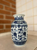 Vaso Decorativo para Flores em Porcelana Azul e Branco 17x11cm – Elegância Oriental
