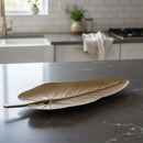 Travessa Decorativa em Metal Formato Folha – Requinte 40 x 19 cm | Bronze