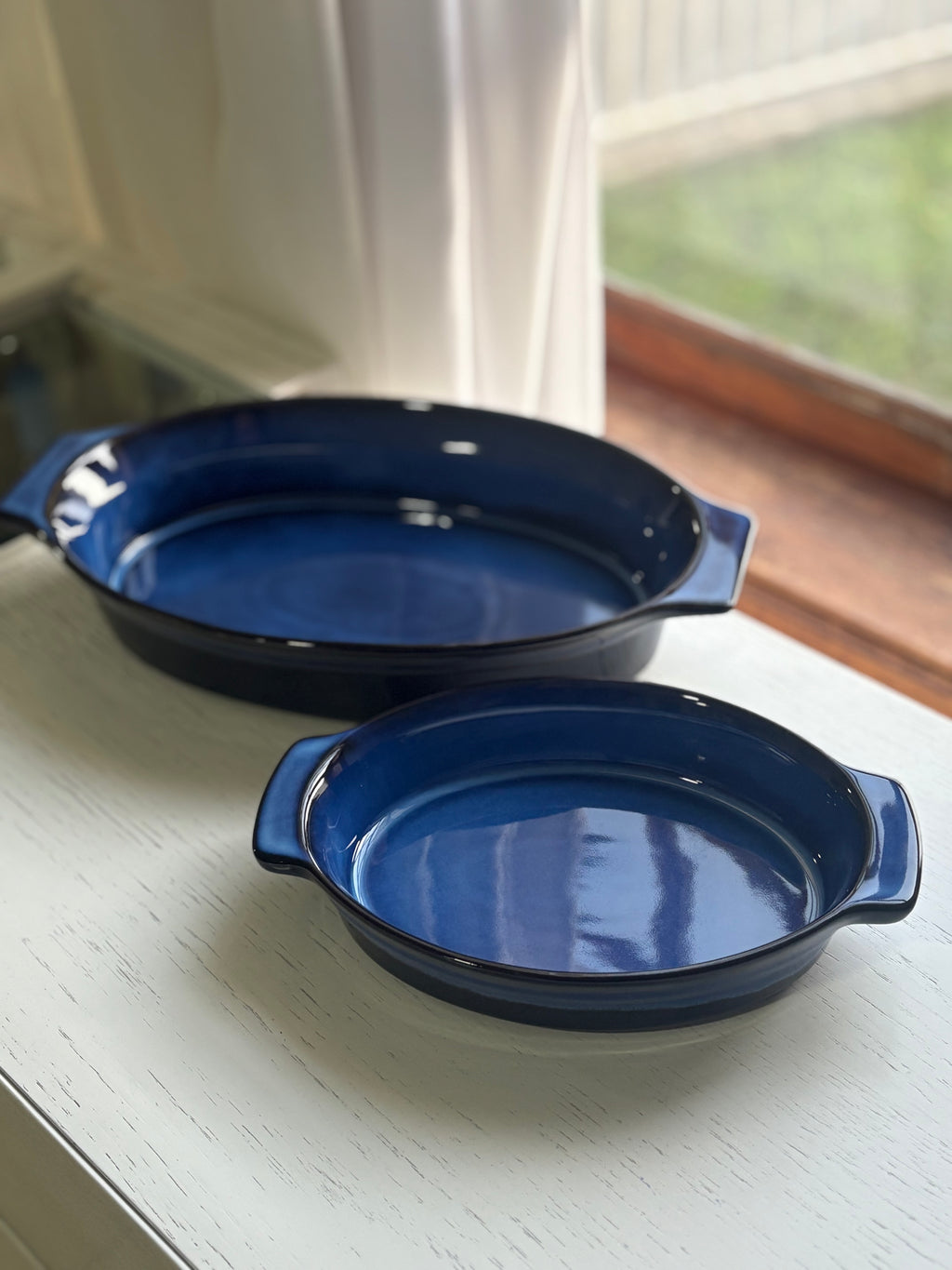 Kit 2 Travessas Assadeiras Degradê em Cerâmica com Alça – Elegância e Versatilidade na Cozinha